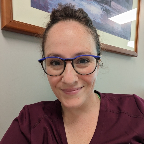 Meet your Posher, Megan - Picture 2 of 2